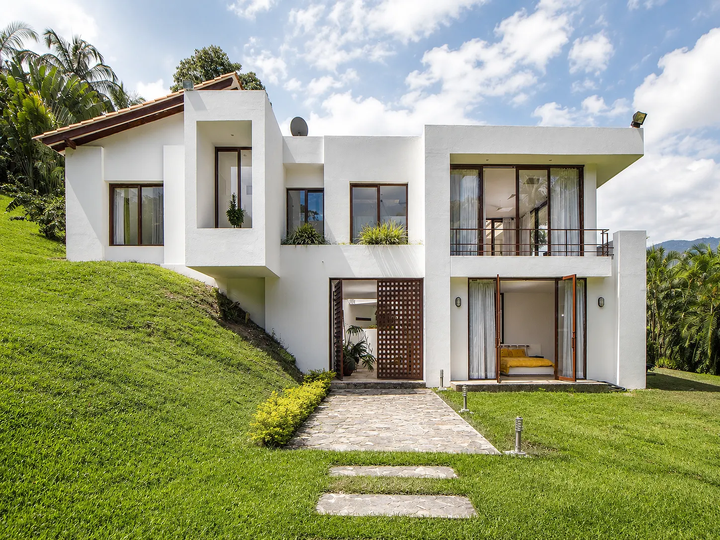Tối giản hiện đại